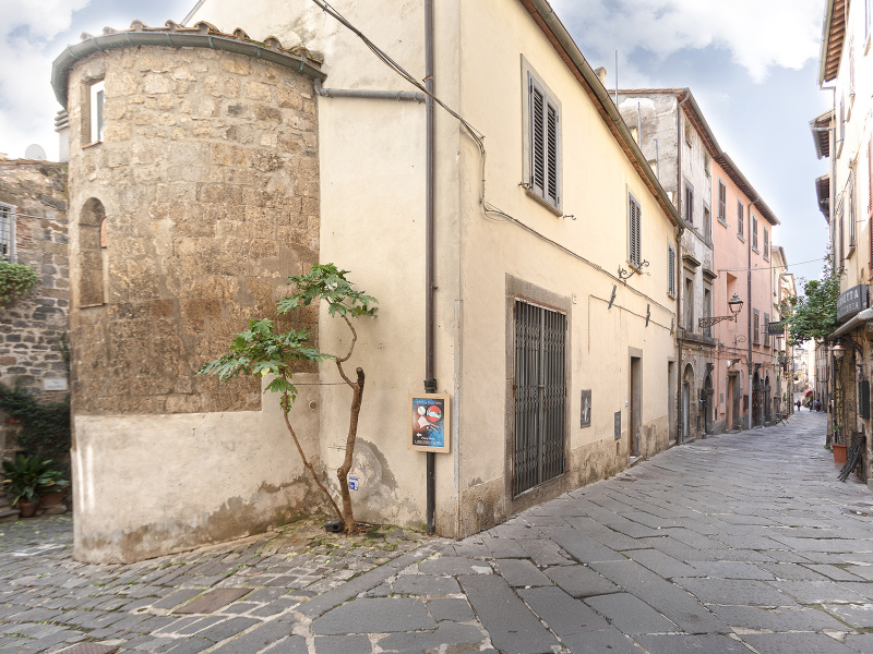 Tipologia Immobile: appartamento Provincia: viterbo Comune: bolsena Località:  Indirizzo: Corso Camillo Benso di Cavour